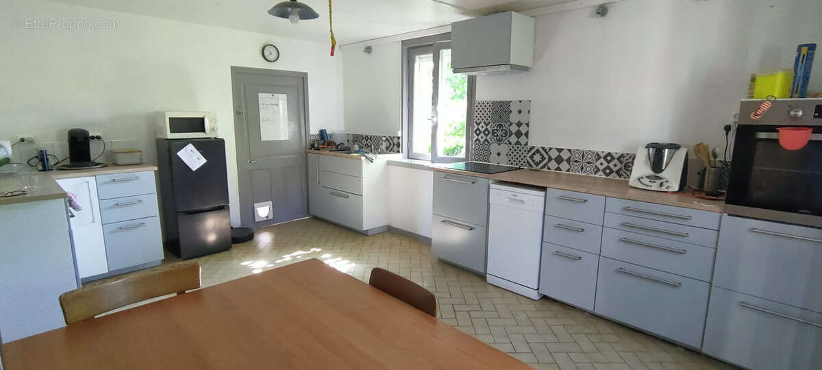 À vendre Montjean sur LOIRE , maison 5 chambres, 165 m2 avec jardin et une vue magnifique - photo 5