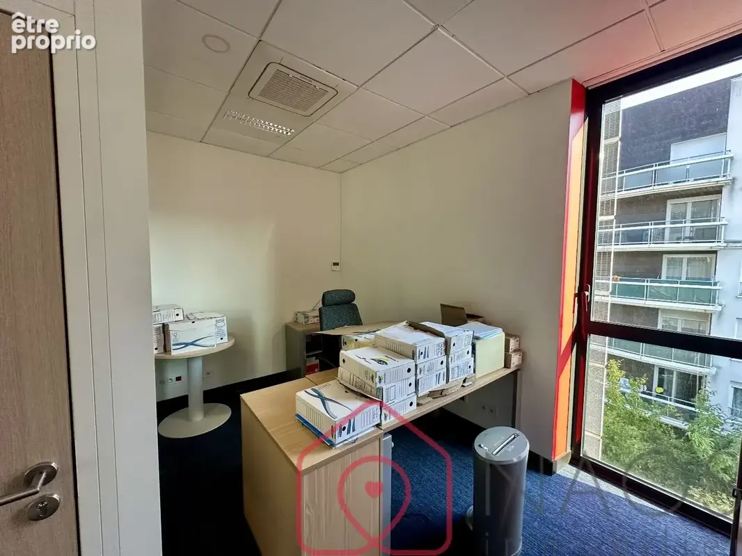 Bureaux de 90 m² superbe prestation. - photo 15