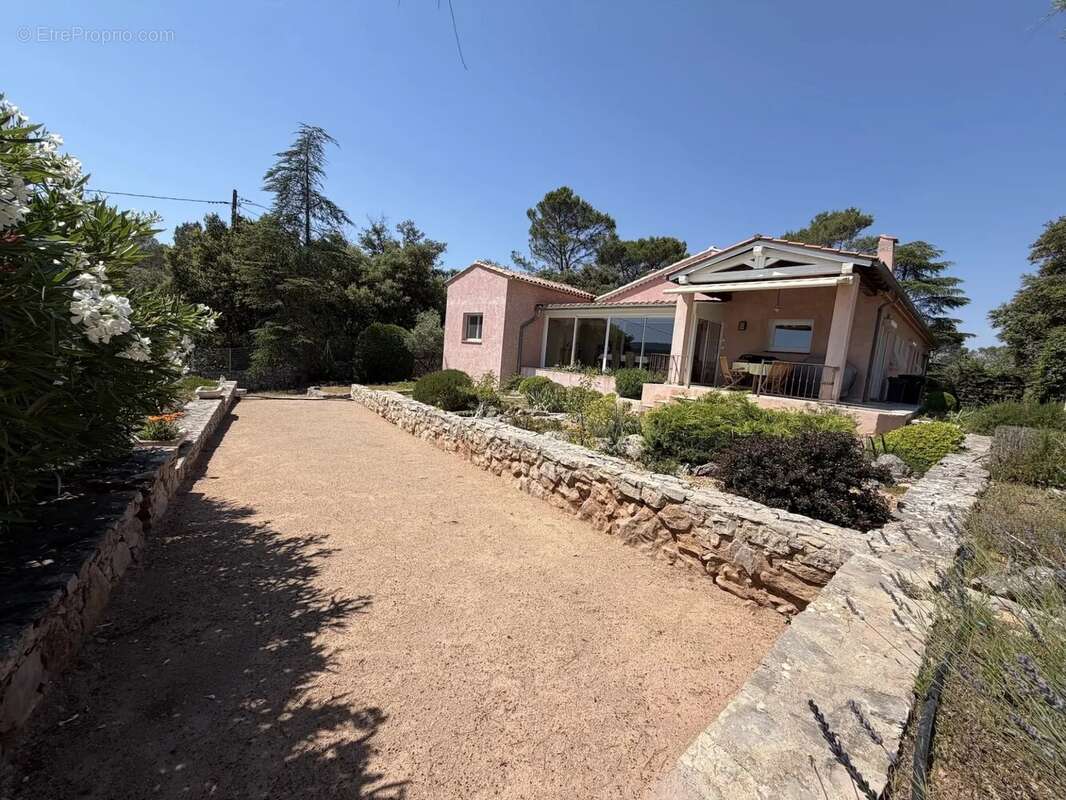 Maison à CARCES