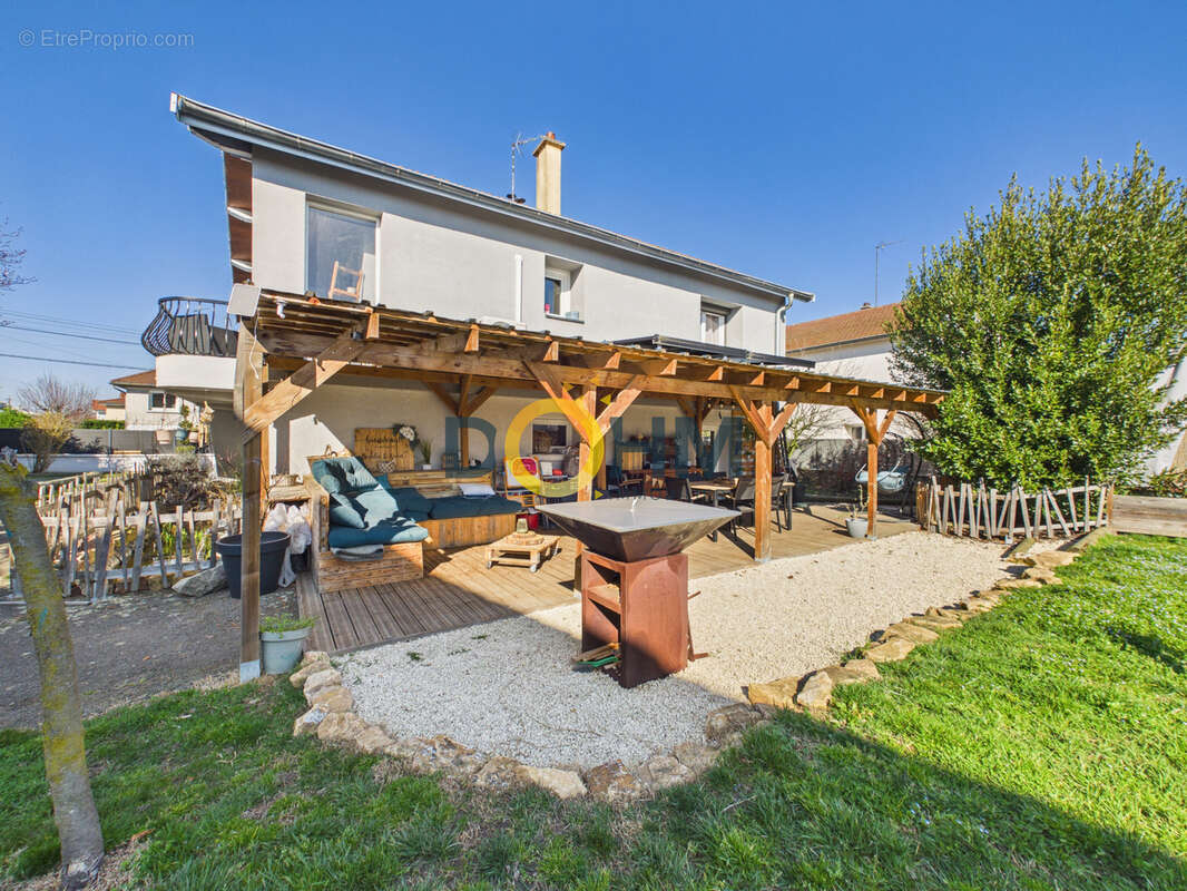 Maison à FEURS
