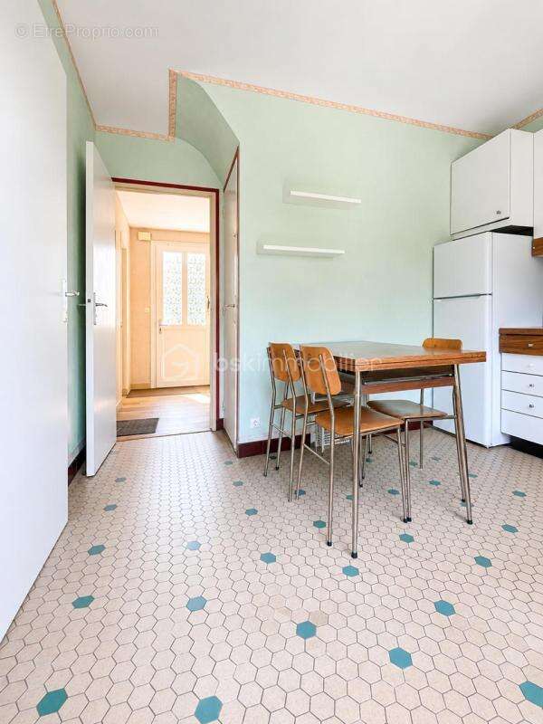 Maison familiale 6 chambres avec grand terrain – 15 min de Caen - photo 5