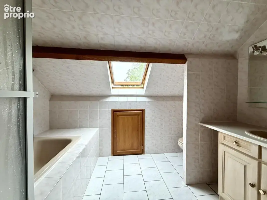 Pavillon familial, grand garage, appartement sur grand terrain - photo 14