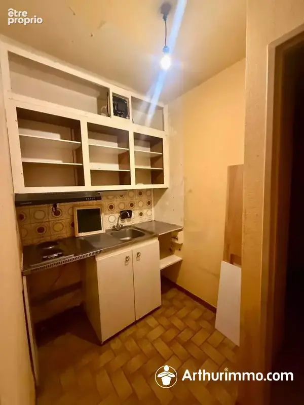 Charmant studio à rénover - Idéal Investisseur - photo 4