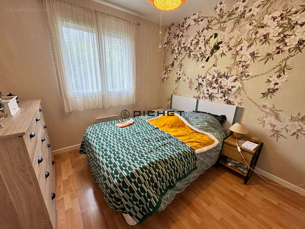 Maison à SAINT-MEDARD-D&#039;EYRANS