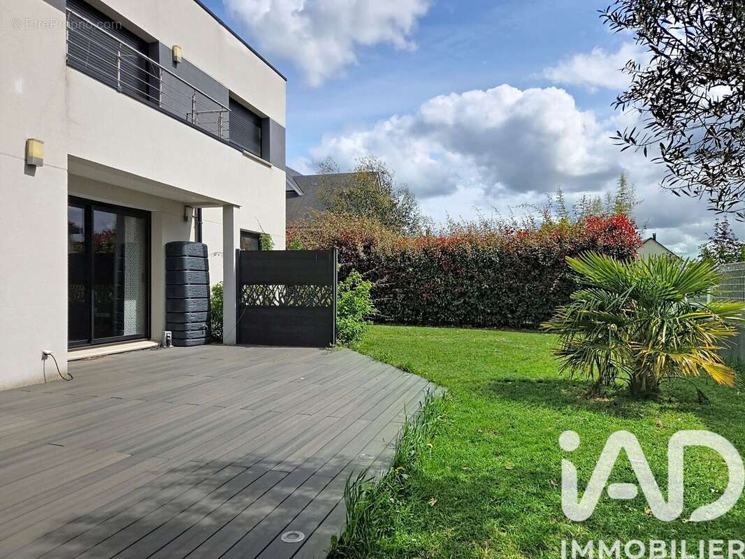 Photo 2 - Maison à OISSEL