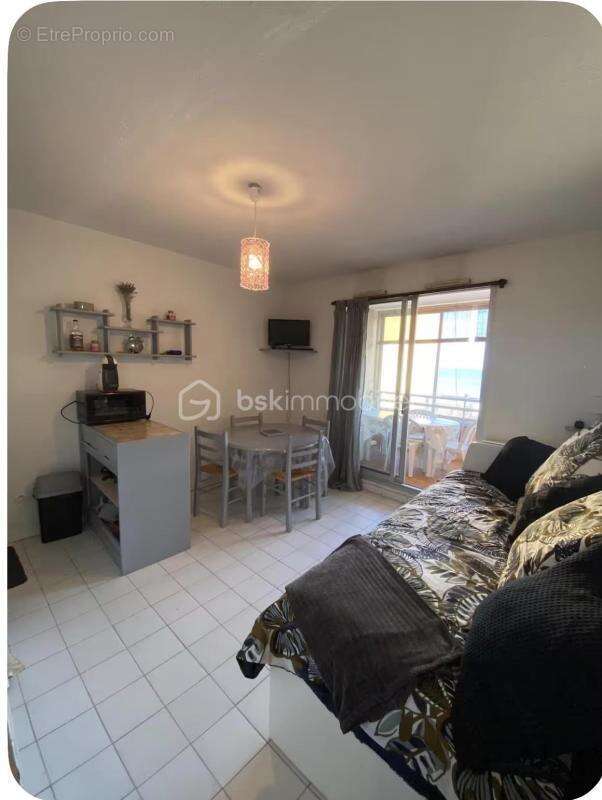 Appartement avec coin nuit et loggia vue mer - photo 2