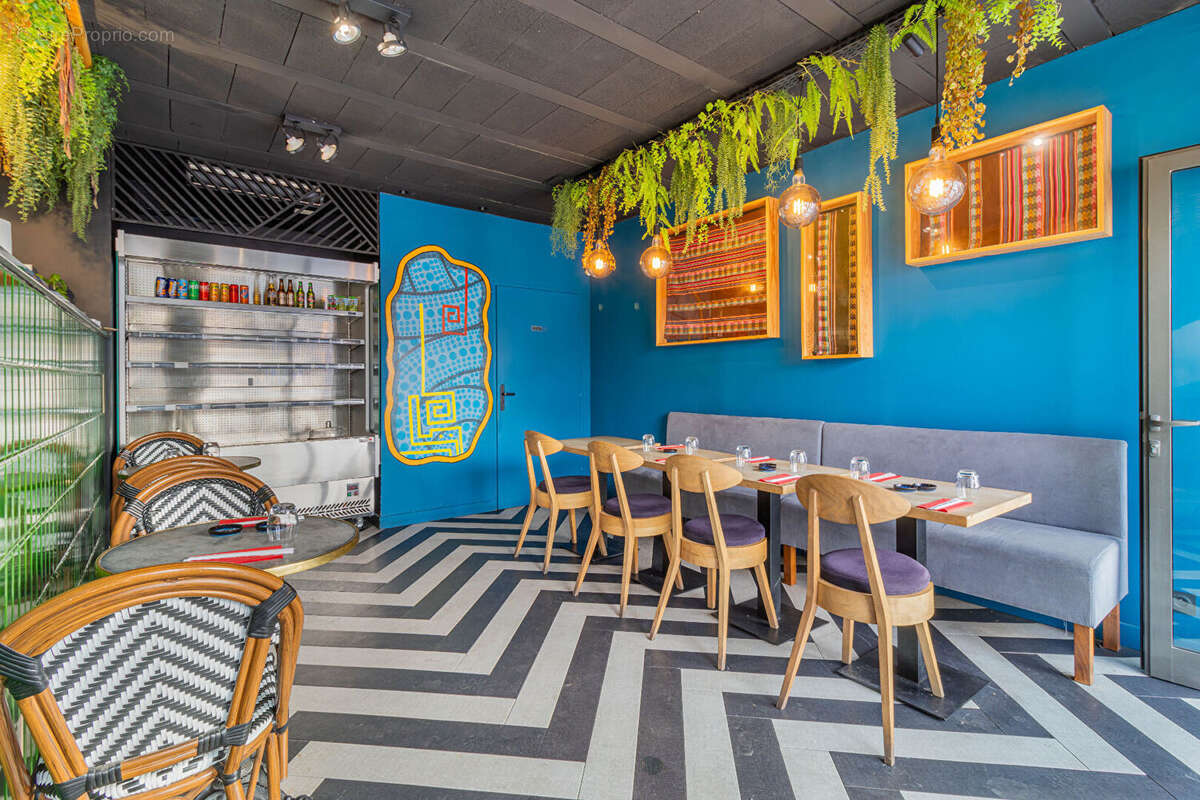 Commerce à CARRY-LE-ROUET