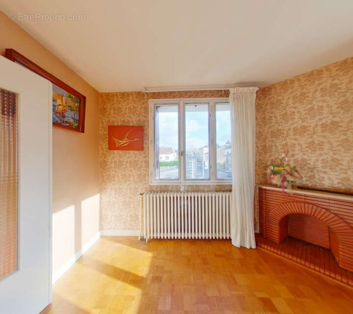 Maison à L&#039;ISLE-JOURDAIN