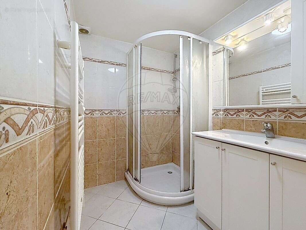 Appartement à SAVIGNY-SUR-CLAIRIS