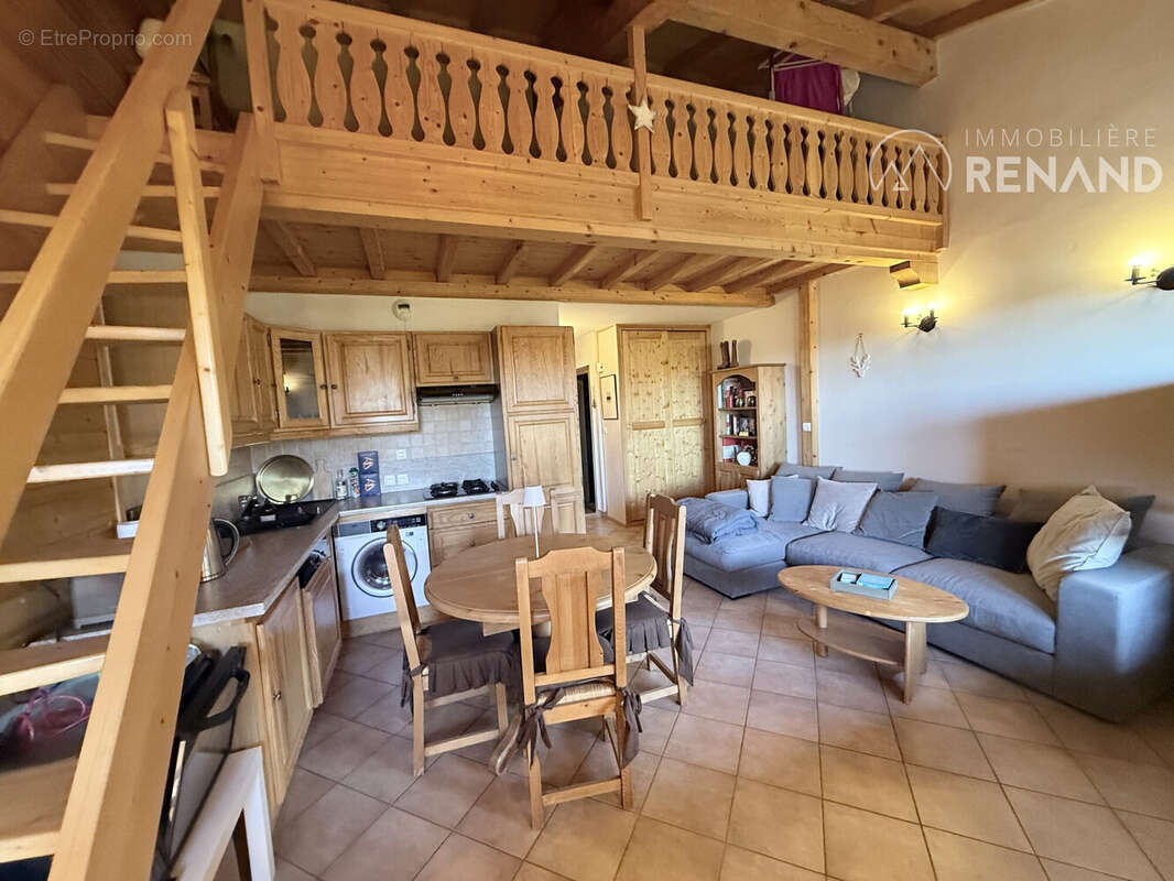Appartement à CLUSES