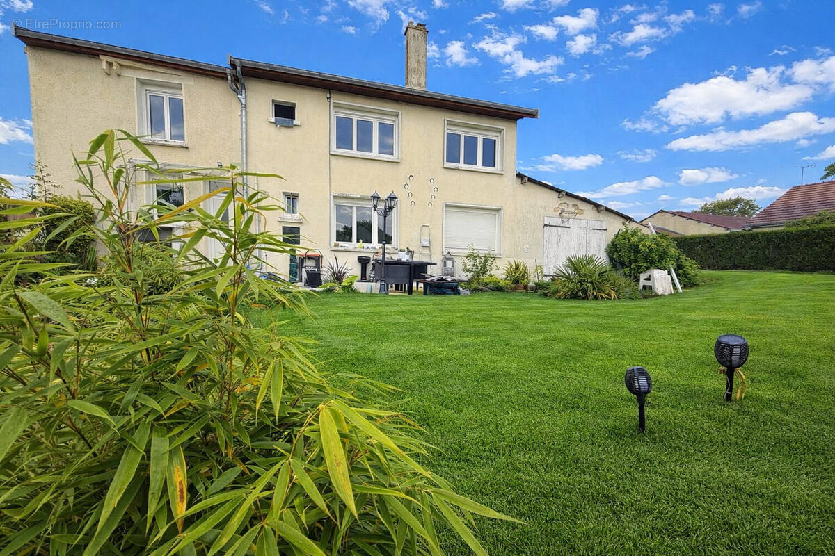 Maison à SUIPPES