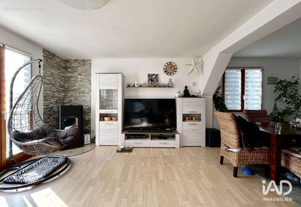 Photo 2 - Maison à OETING