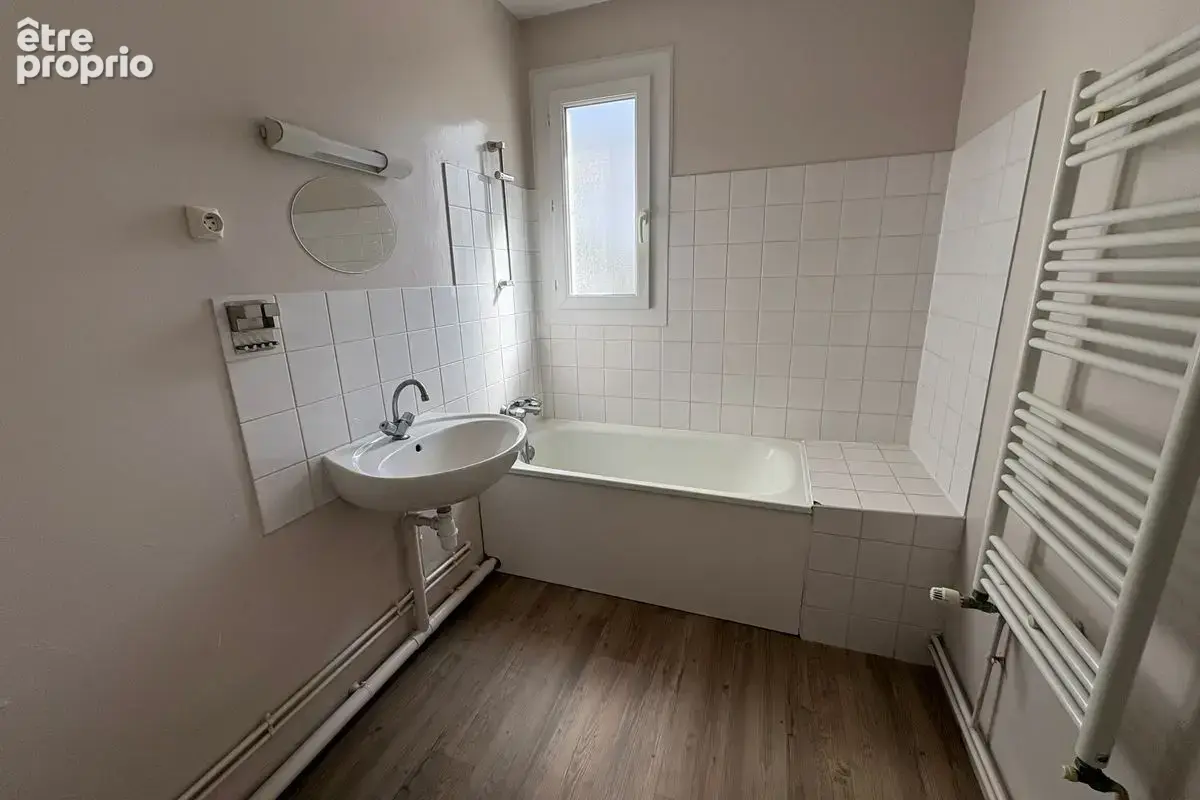 L'Ile Bouchard - appartement T3 - photo 6