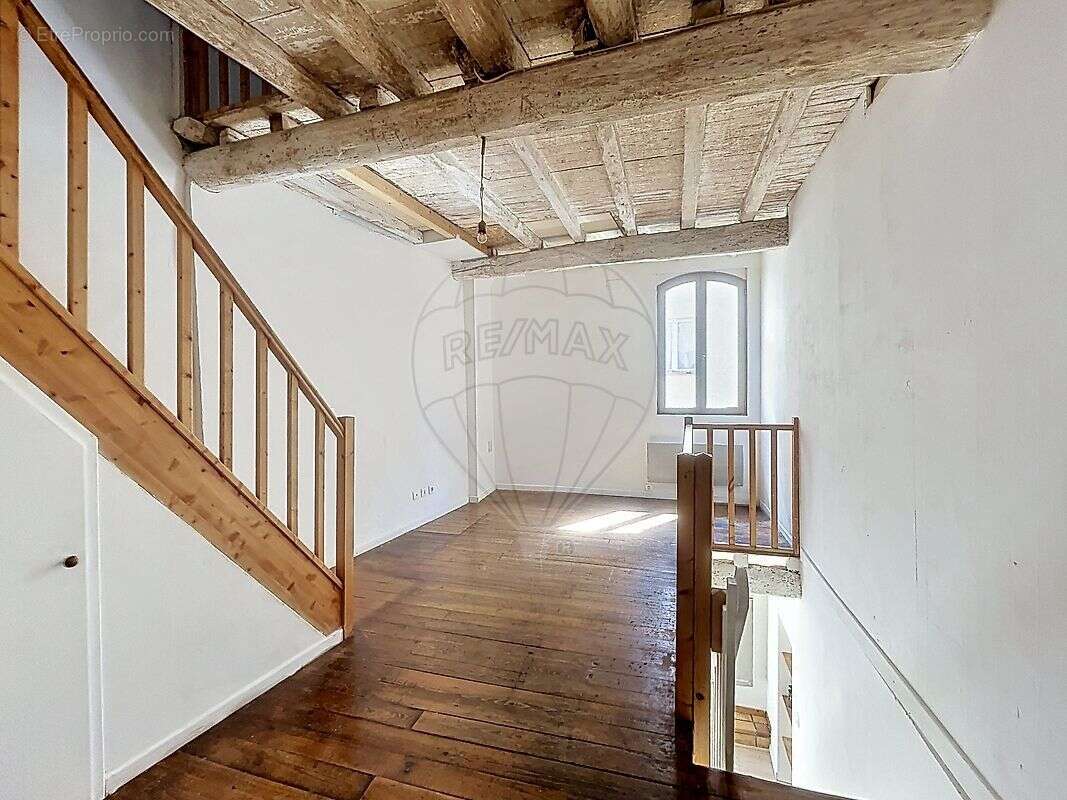 Maison à BELLEGARDE