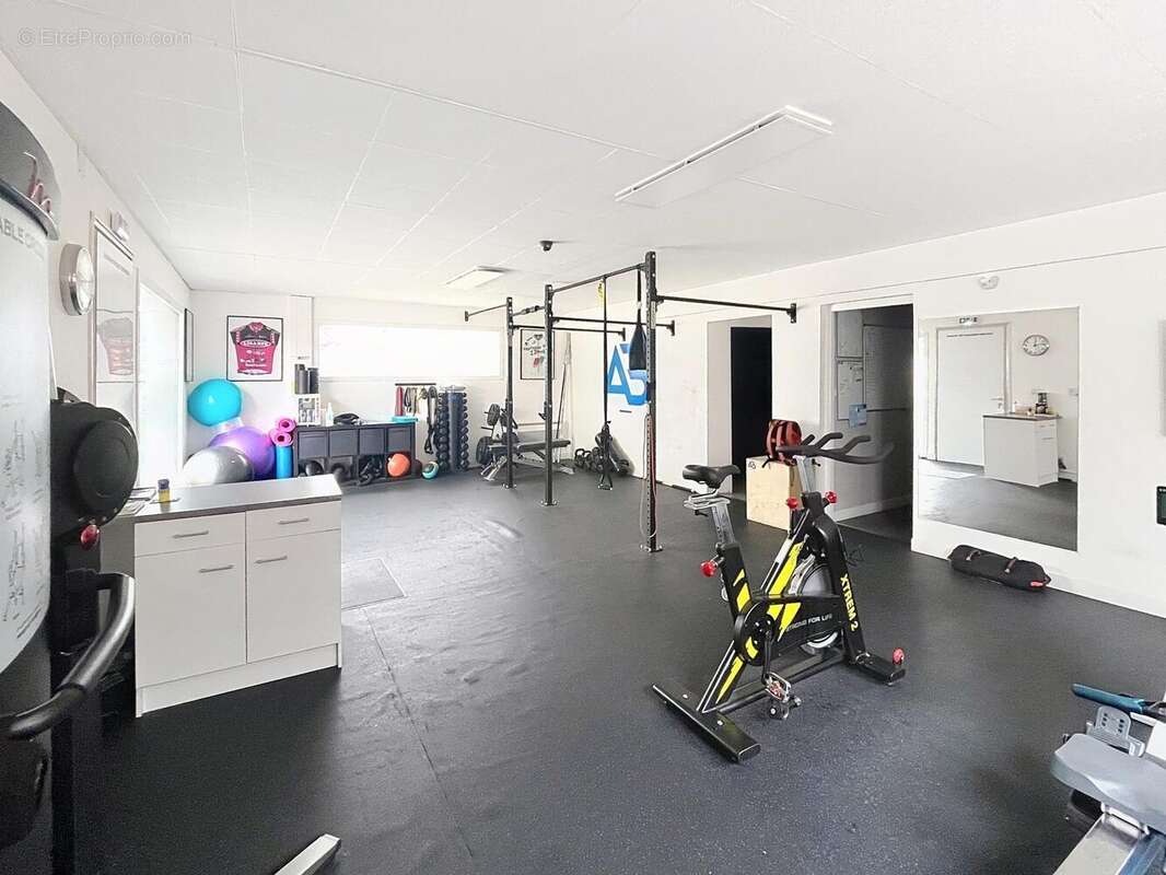 Photo 3 - Commerce à MERIGNAC