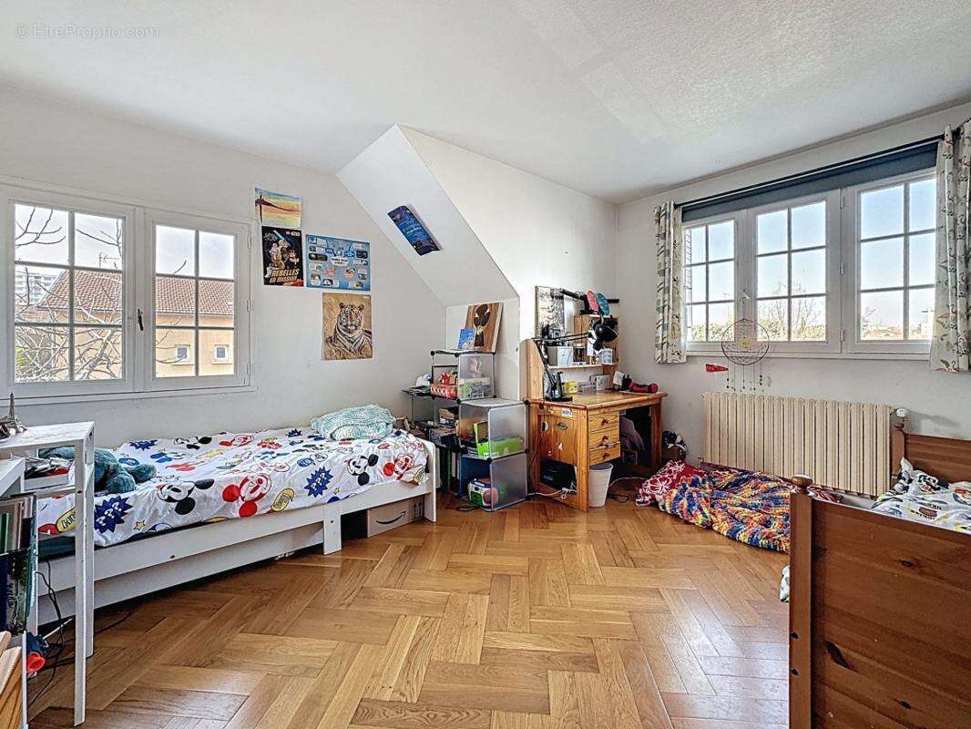 Maison à VENISSIEUX