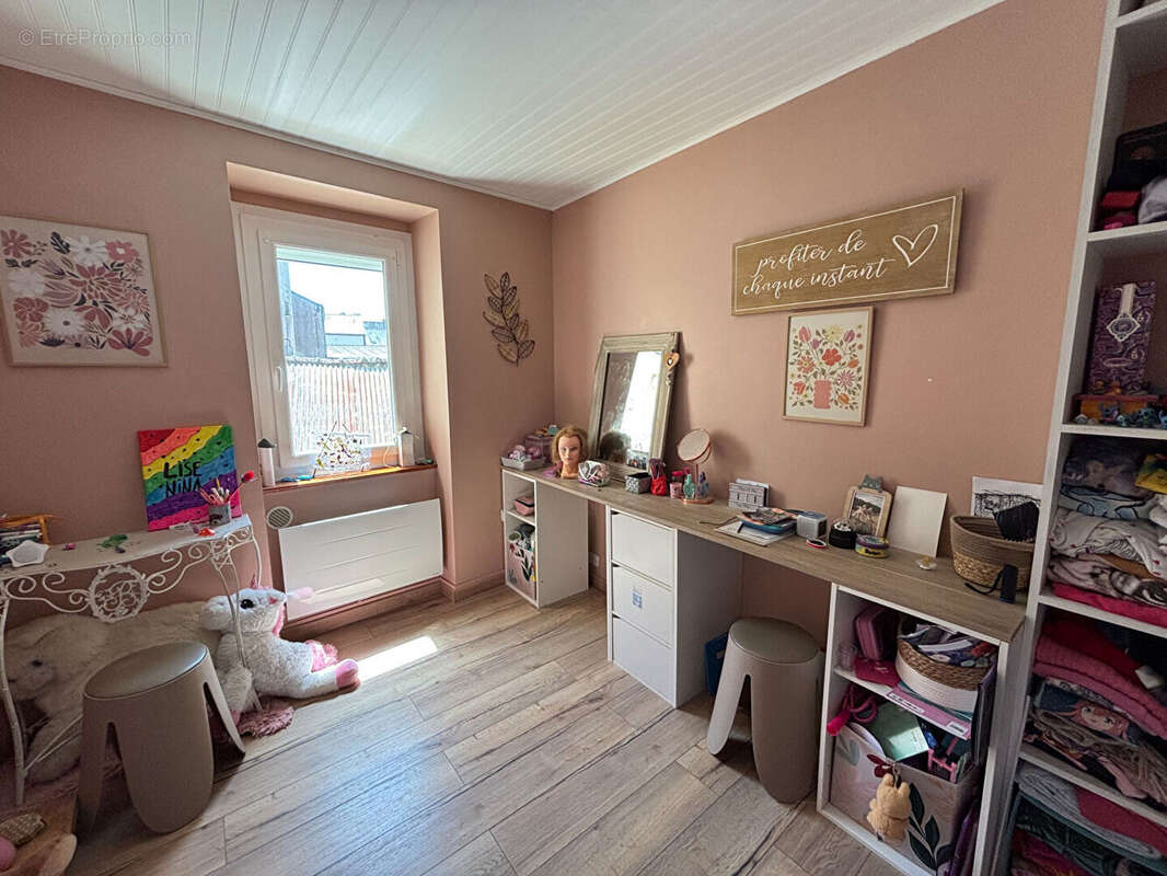 Maison familiale avec dépendance au coeur de Herbignac - photo 9