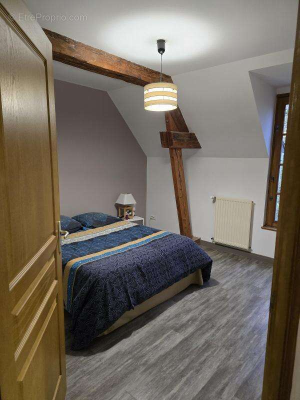 Maison à MONTREUIL-BELLAY