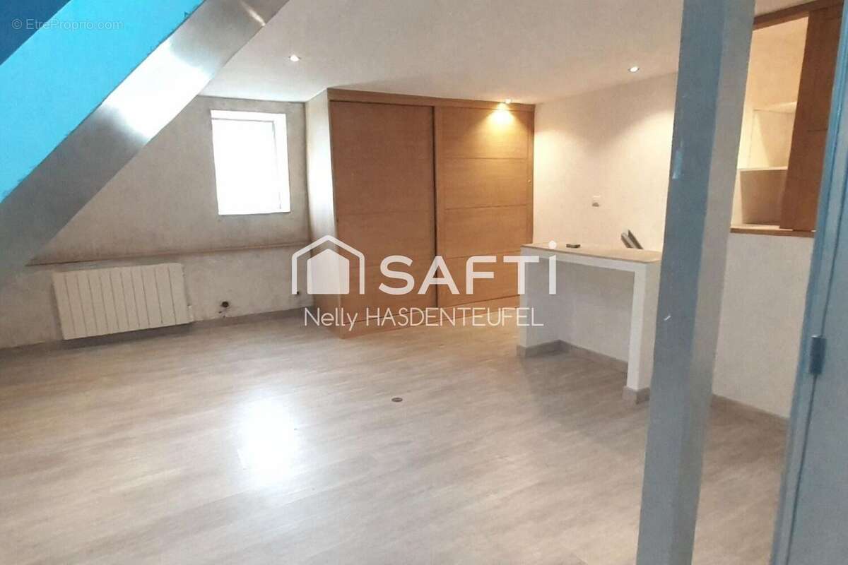 Photo 5 - Commerce à DENAIN