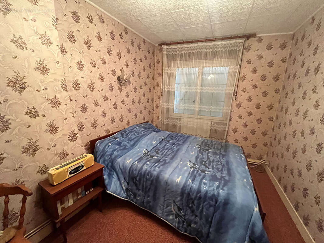 Maison à MONTREUIL-BELLAY