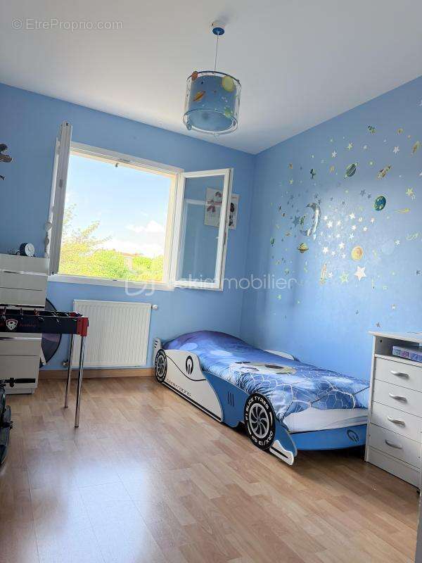 Vaugneray - maison familiale type 5 avec terrain 475 M2 - photo 13