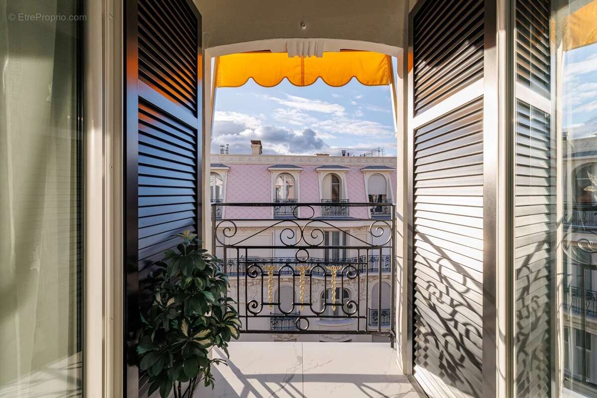 Appartement à NICE