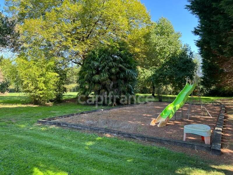 Maison à CHEVANCEAUX