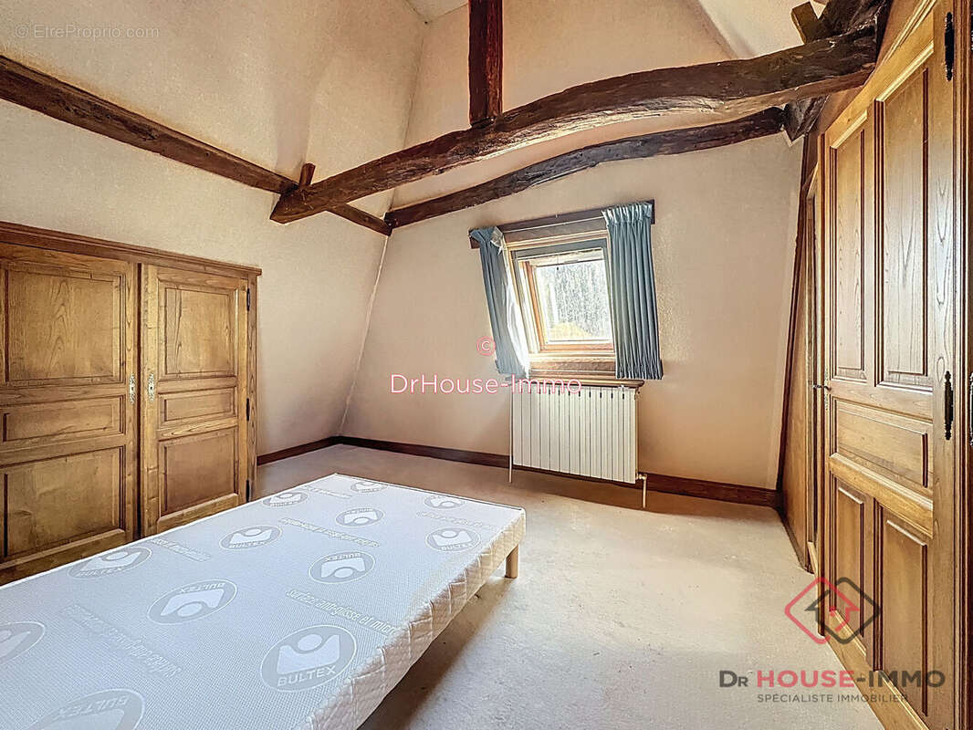 Maison à HAUTEFORT