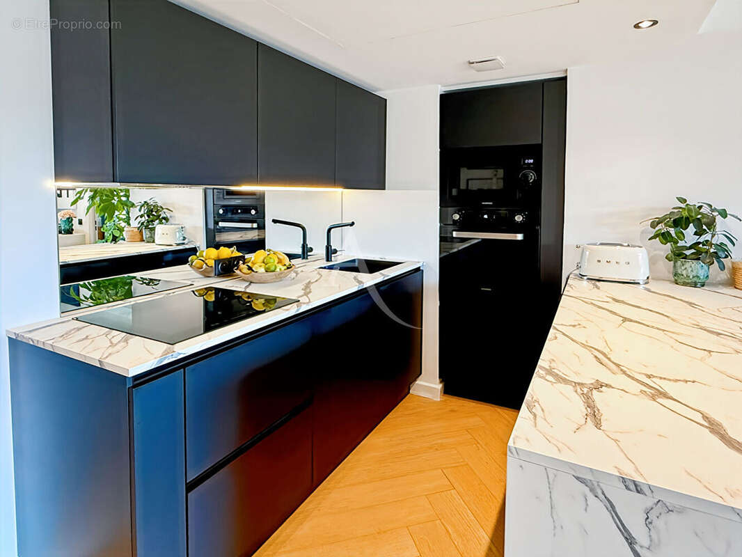 Appartement à MOUGINS