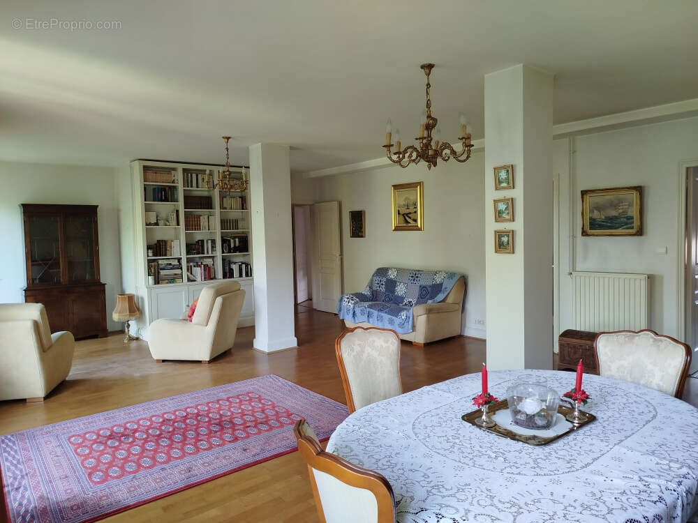 Appartement à VICHY