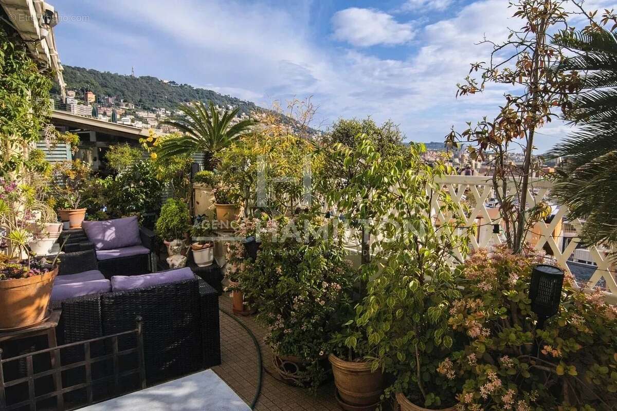 Appartement à NICE