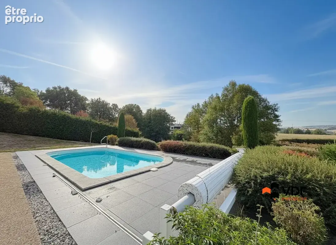 Maison 6 pièces 129 m² à vendre à Saint-Vincent-De-Boisset (42120) - photo 4