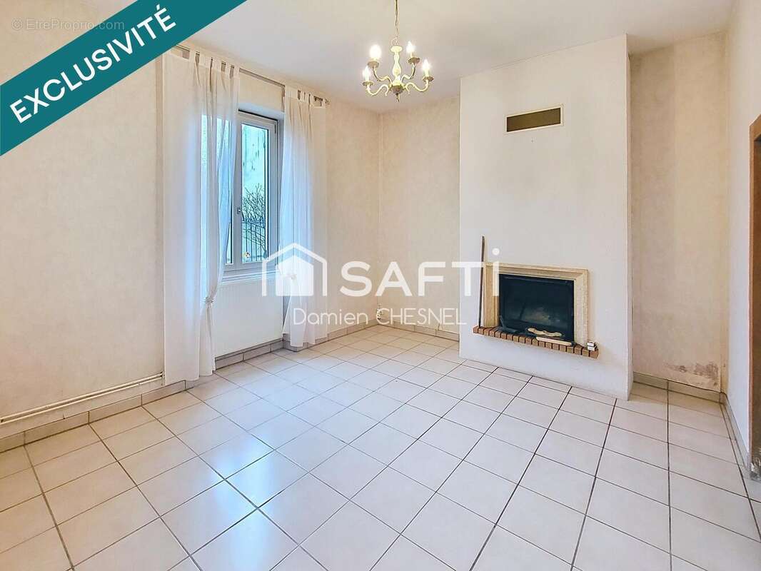 Photo 6 - Maison à BESSAIS-LE-FROMENTAL