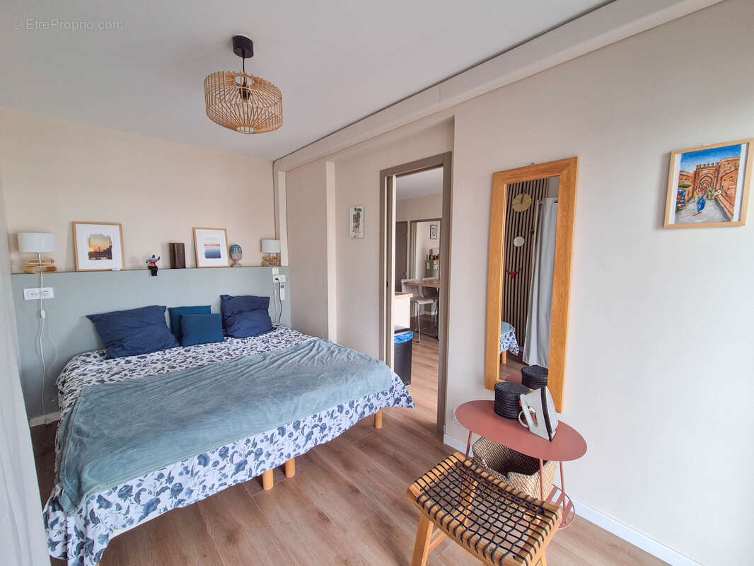 Appartement à MAUGUIO