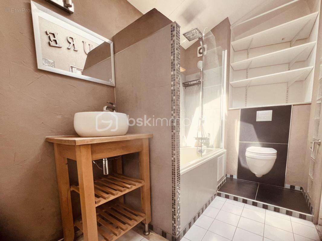 Appartement à PONTAULT-COMBAULT