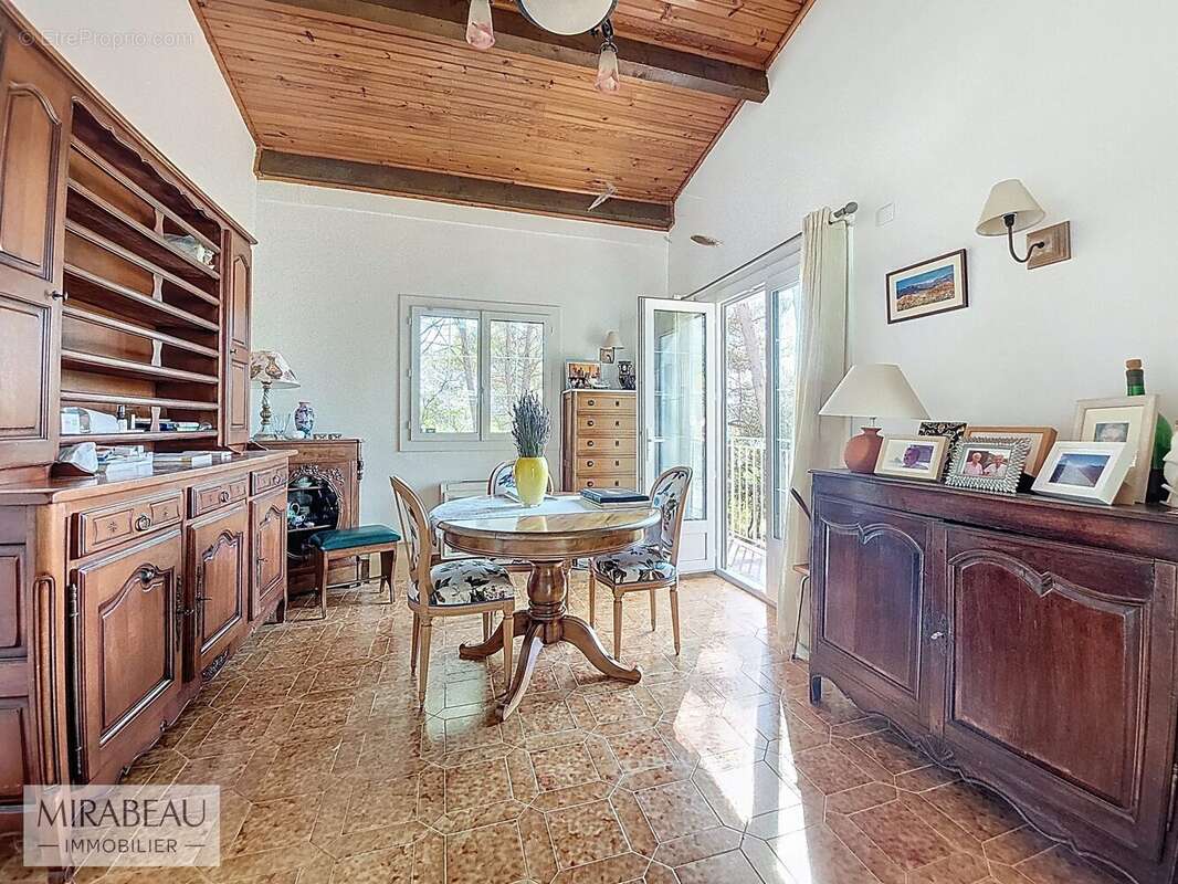 Maison à GRAMBOIS