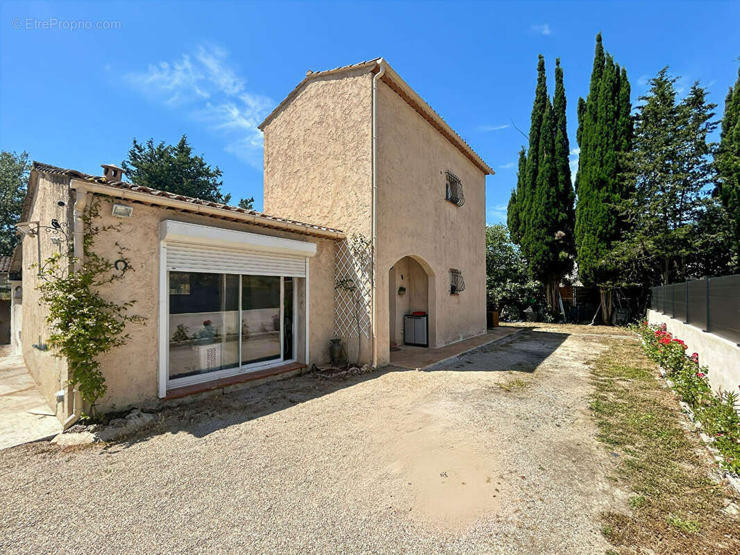 Maison à GRASSE