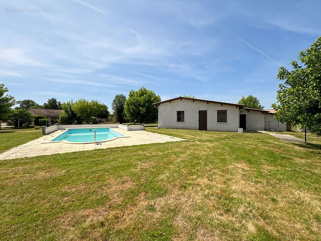 Maison Saint Etienne De Tulmont 5 pièce(s) 110 m2 - photo 8