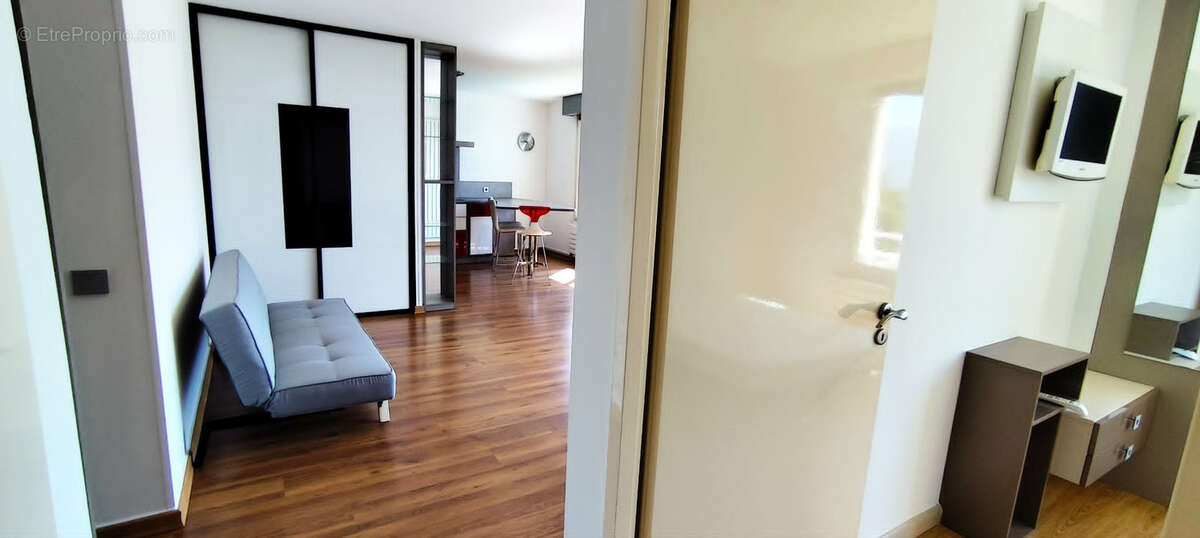 Appartement à JACOB-BELLECOMBETTE