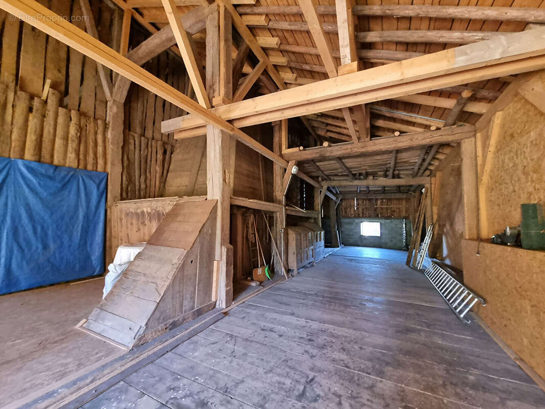 Ferme mitoyenne - LES ARCES  171.24 m2 - photo 10