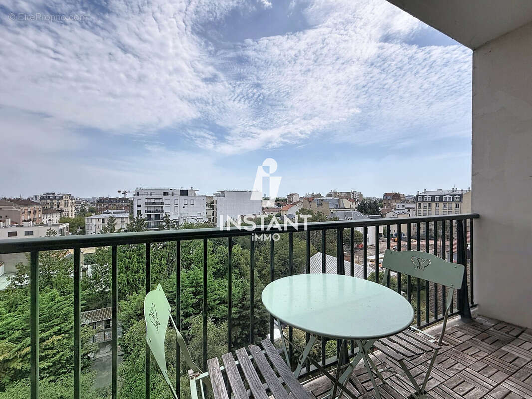 Appartement à COLOMBES