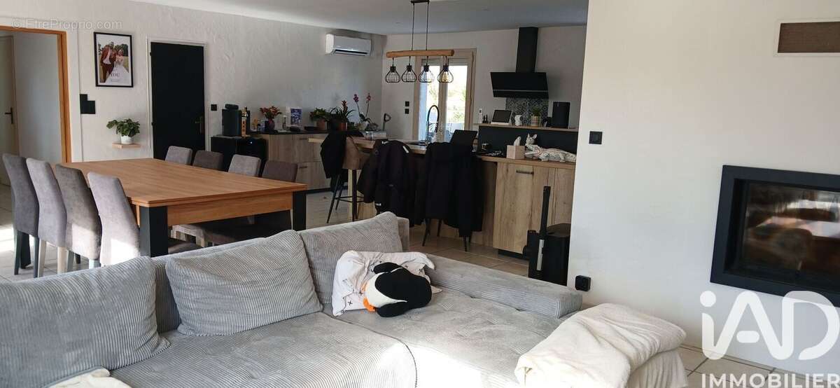 Photo 2 - Maison à VENDRENNES