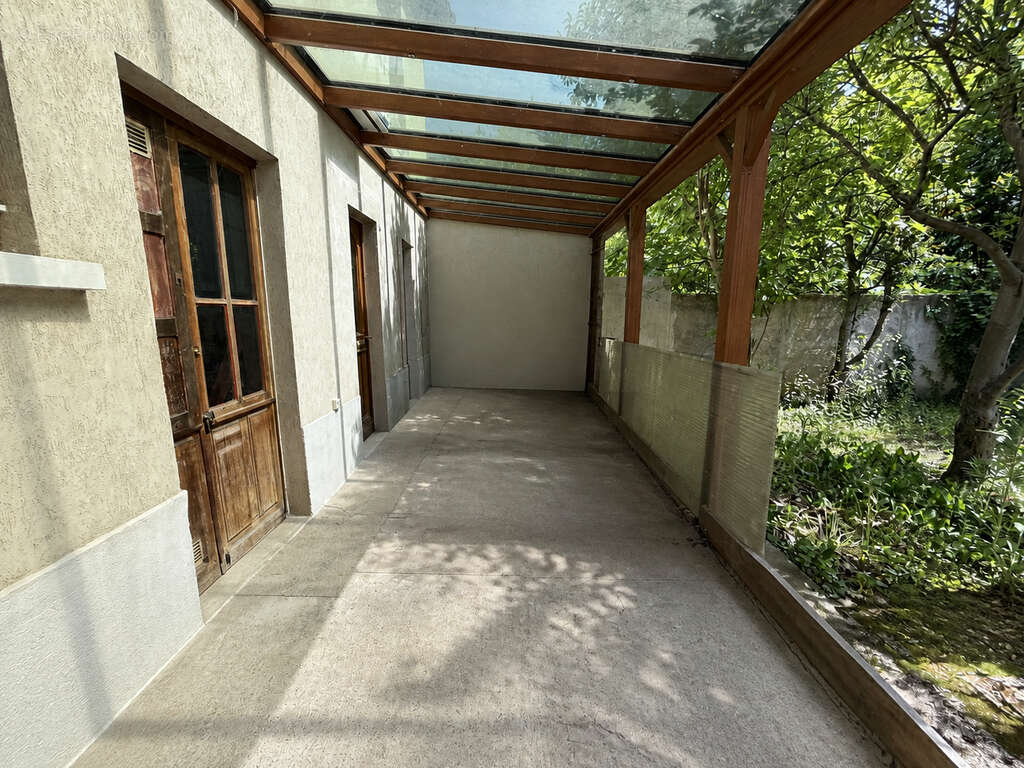 Maison à CHATILLON
