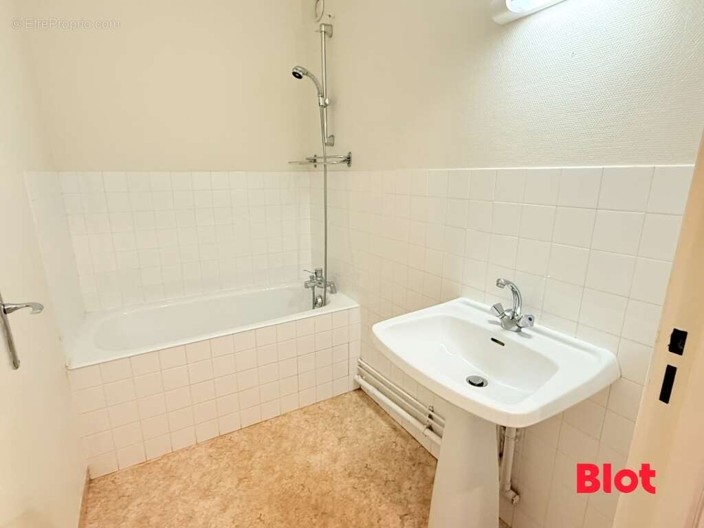 Appartement 63 m² à Rennes  - photo 6