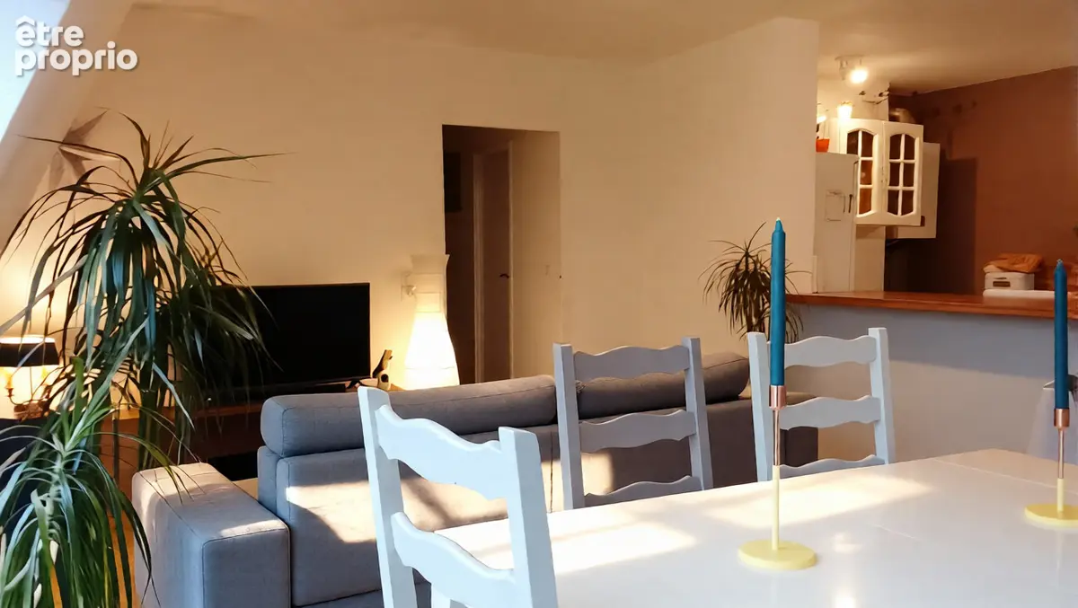 Appartement T4, 90 m2 proximité du Lac - photo 3
