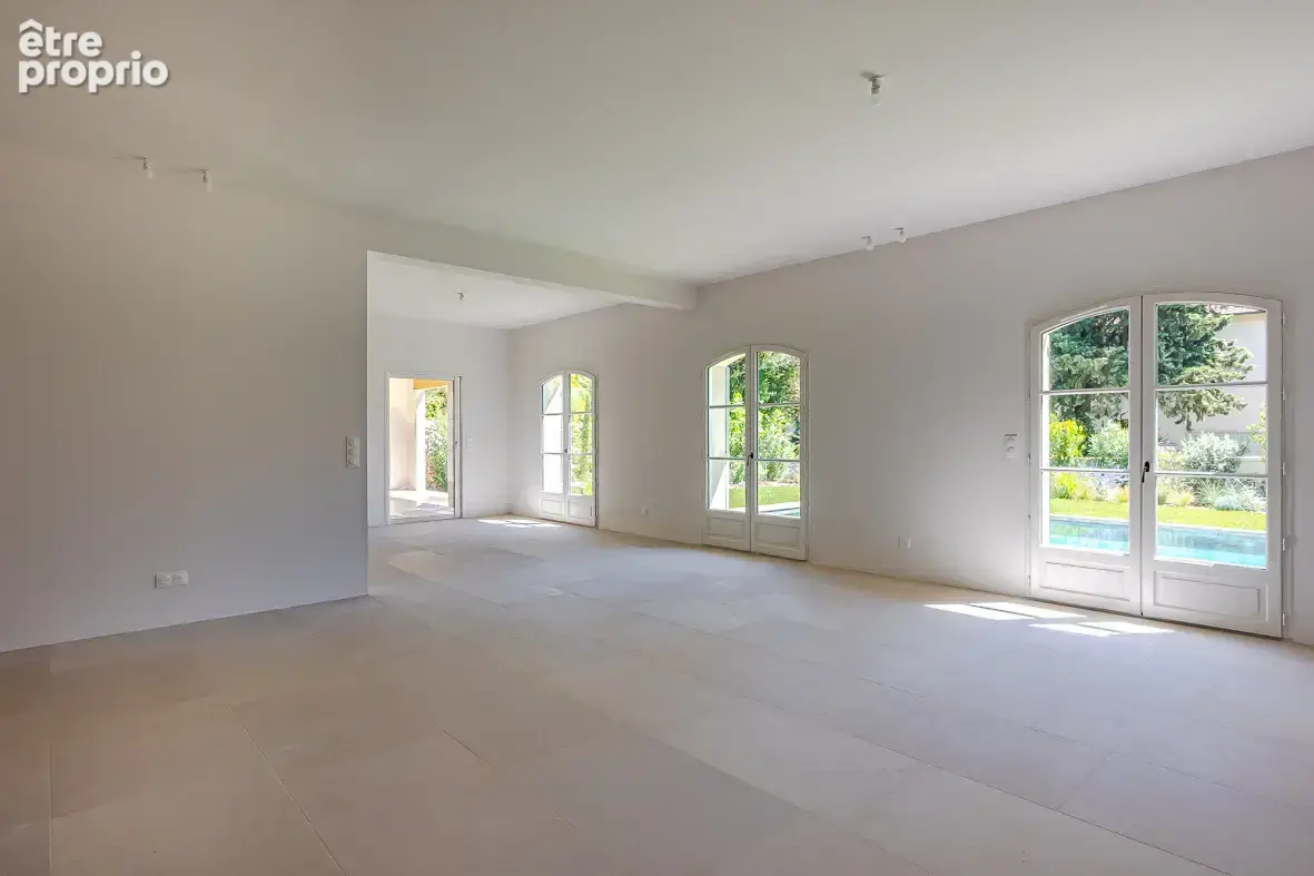 BASTIDE neuve 200 m2 sur 800 m2 de terrain avec piscine. - photo 6