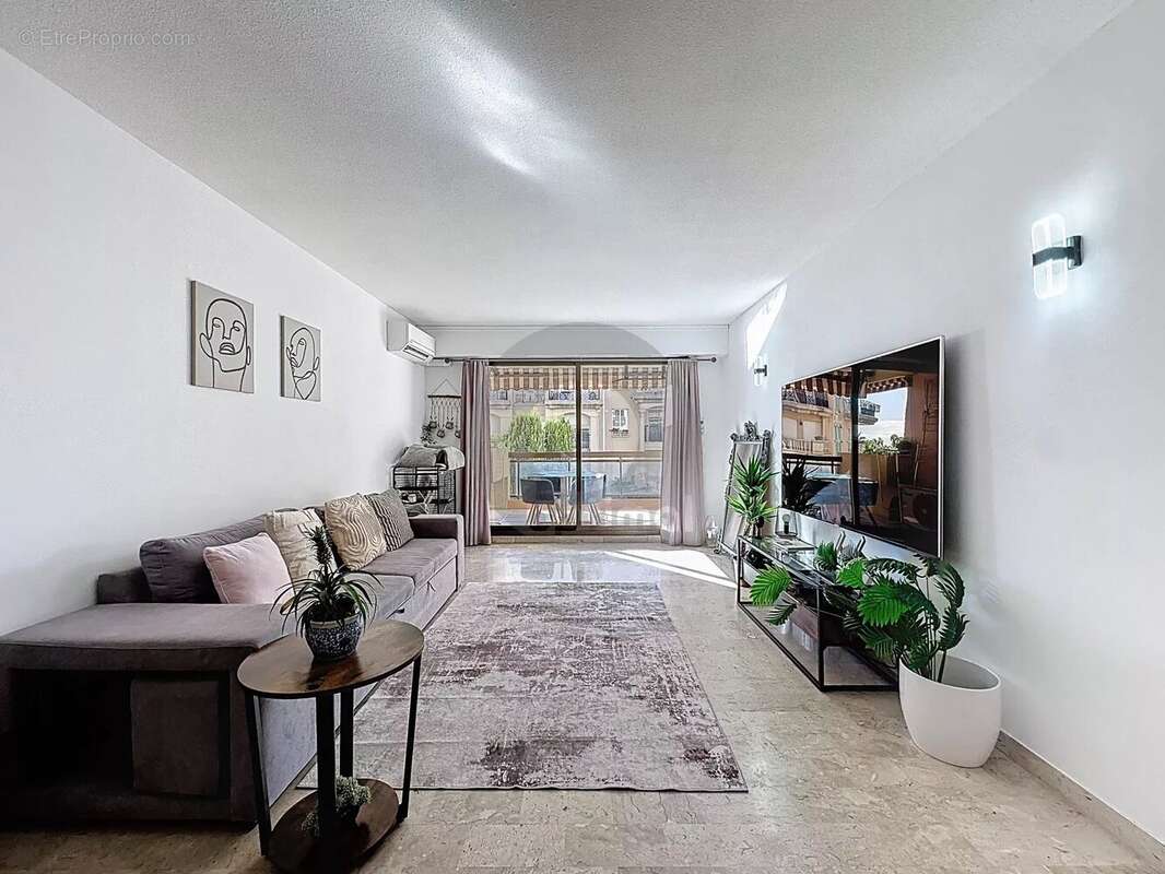Appartement à MENTON