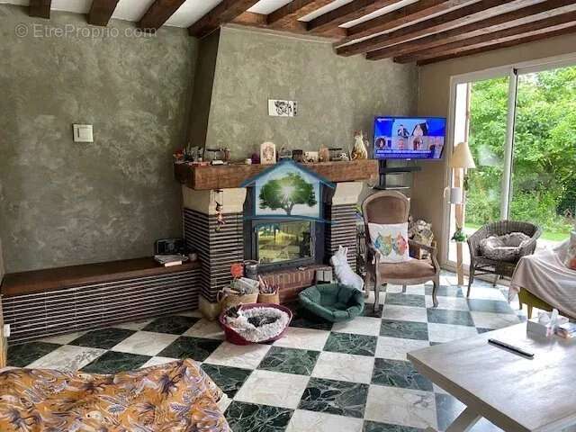 Proche Lyons la Forêt, très bel ensemble immobilier de 140 m2 au sein d'un magnifique parc arboré de 6900 m2 - photo 9