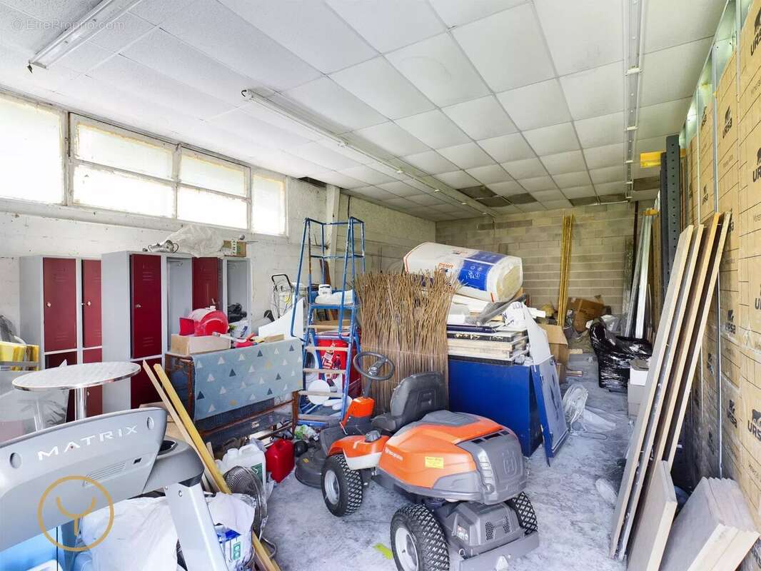 Commerce à ROMILLY-SUR-SEINE