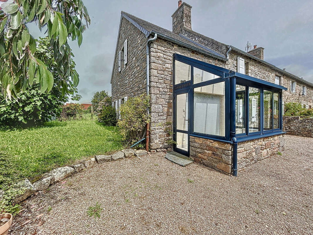 Maison à FLAMANVILLE